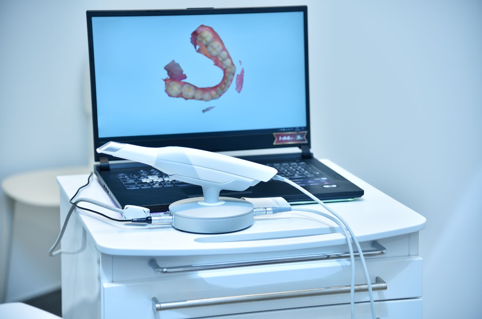 Dynamic 3D Navigation for Dentistry
